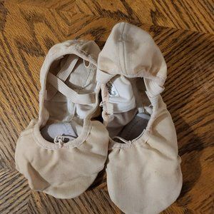 Angelo Luzio dance shoes 9M